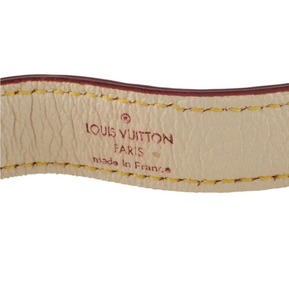 Authentic Louis Vuitton Leather cream ivory gold buckle dog leash. - Picture 4 of 4